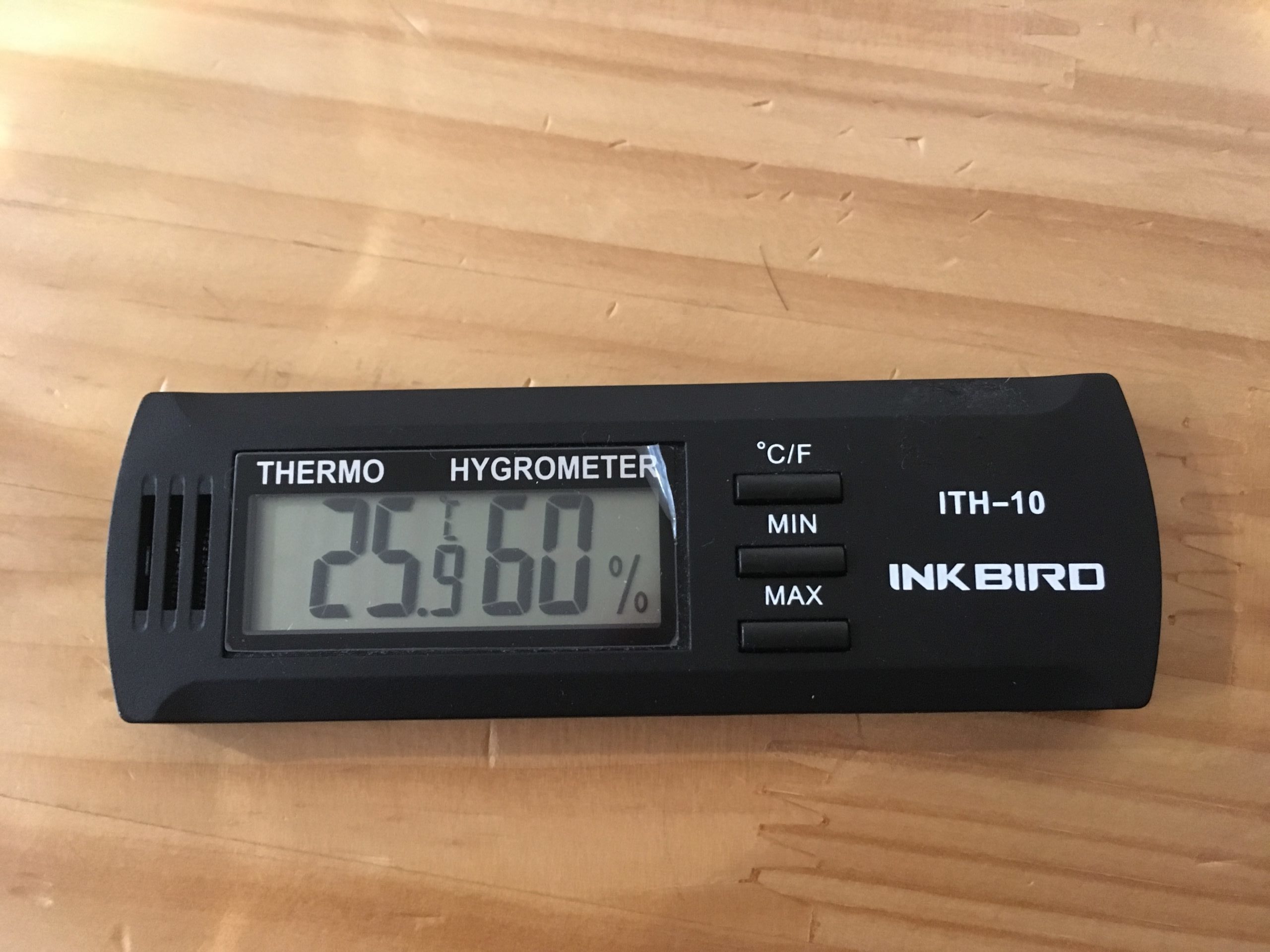 分解調査して高精度な温湿度計＆データロガーを探す（INKBIRD ITH-10編